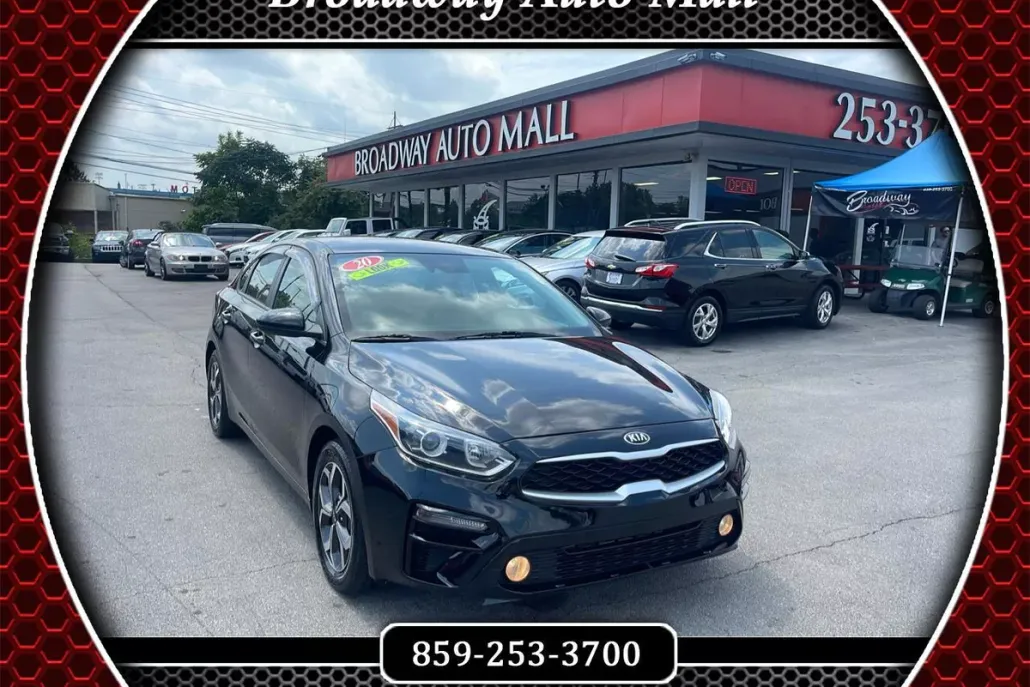 2020 Kia Forte LXS photo 1