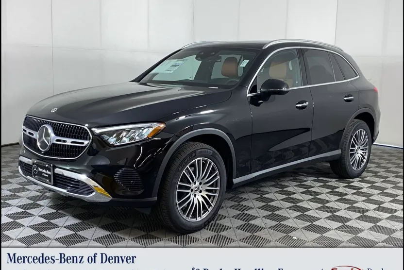 2026 Mercedes Benz GLC 300 4MATIC photo 1