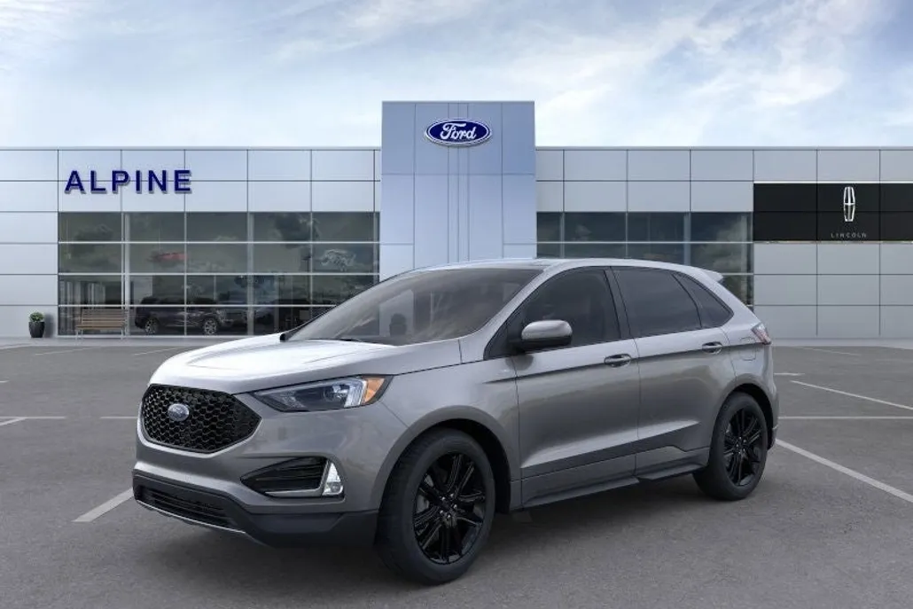 2024 Ford Edge ST photo 1