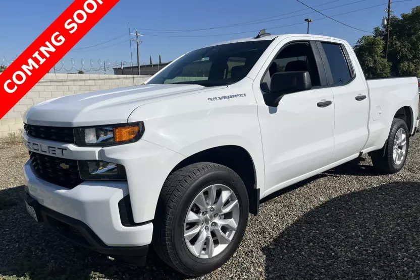 2021 Chevrolet Silverado 1500 Custom photo 1