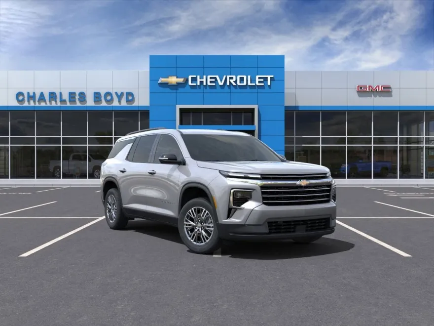 2025 Chevrolet Traverse photo 1