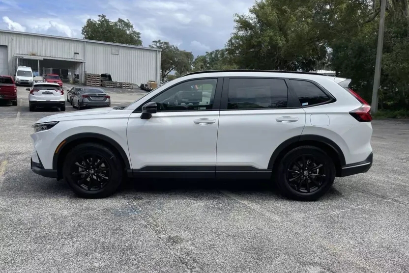 2026 Honda CR-V Hybrid Sport-L photo 1