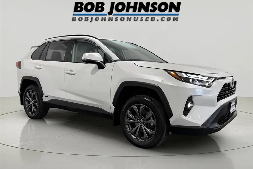 2024 Toyota RAV4 Hybrid XLE Premium photo 1