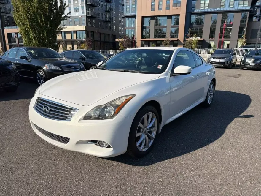 2012 Infiniti G37 Coupe x photo 1