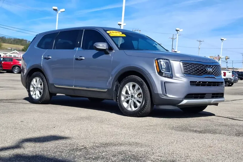 2020 Kia Telluride LX photo 1