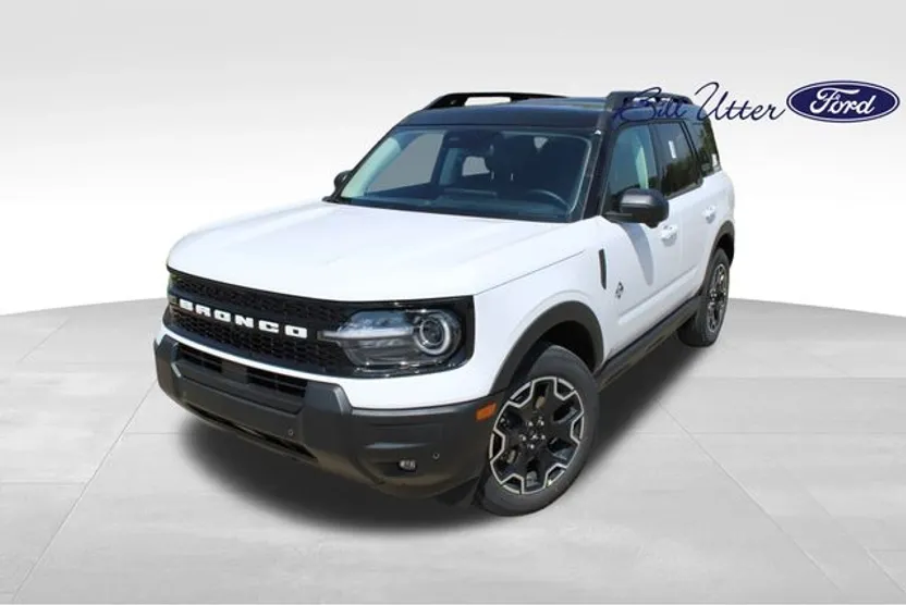 2025 Ford Bronco Sport Outer Banks photo 1