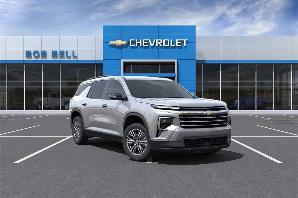 2025 Chevrolet Traverse photo 1