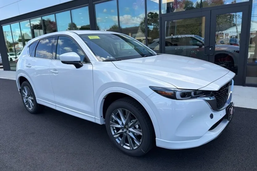 2025 Mazda CX-5 2.5 Premium Plus photo 1