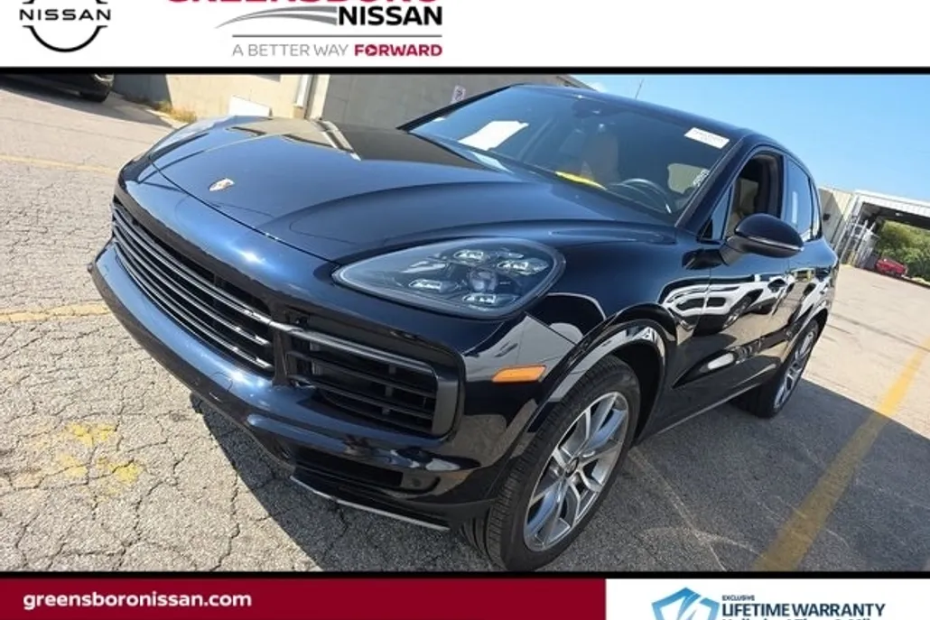 2019 Porsche Cayenne Base photo 1