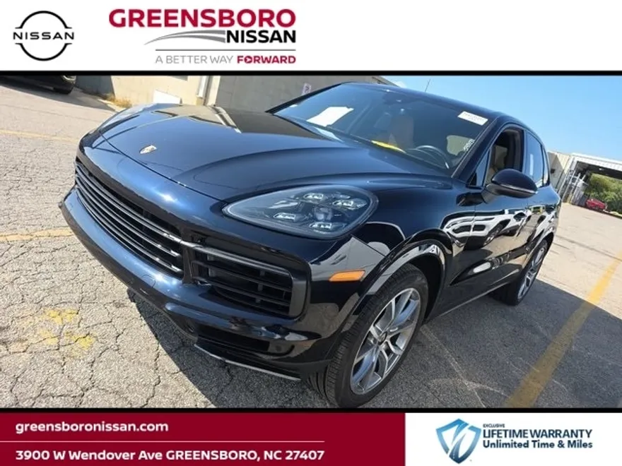 2019 Porsche Cayenne Base photo 1