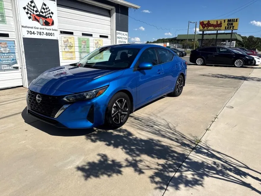 2024 Nissan Sentra SV photo 1