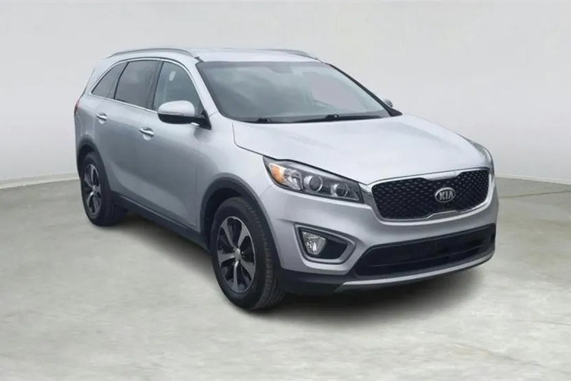 2016 Kia Sorento EX photo 1