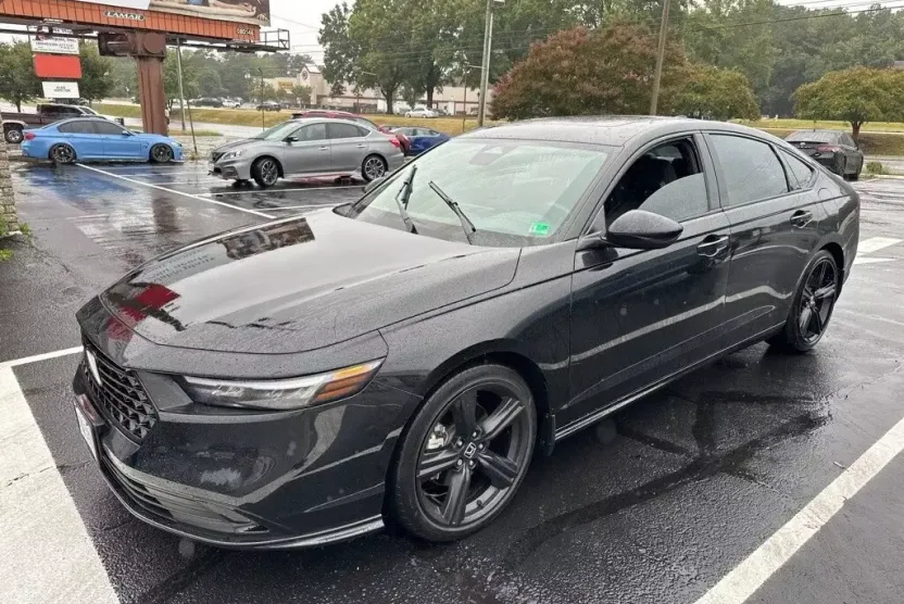 2024 Honda Accord Hybrid Sport-L photo 1