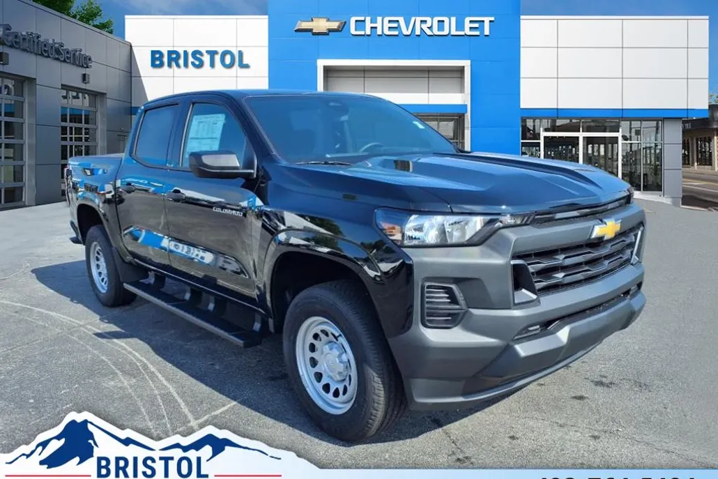 2026 Chevrolet Colorado LT photo 1