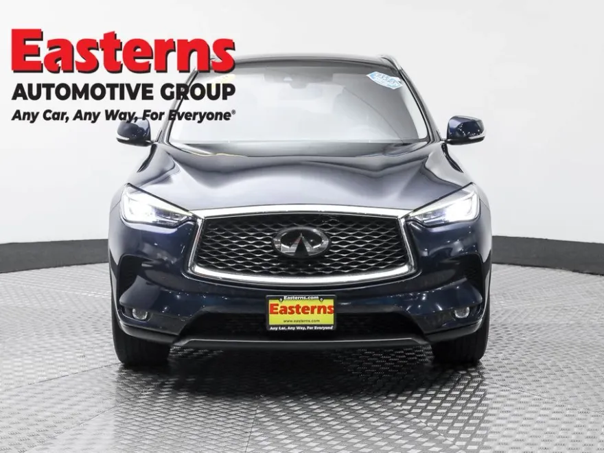 2022 Infiniti QX50 Luxe photo 1