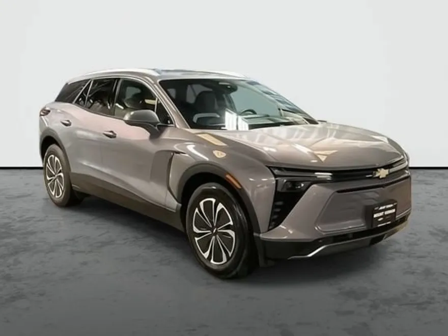 2024 Chevrolet Blazer EV photo 1