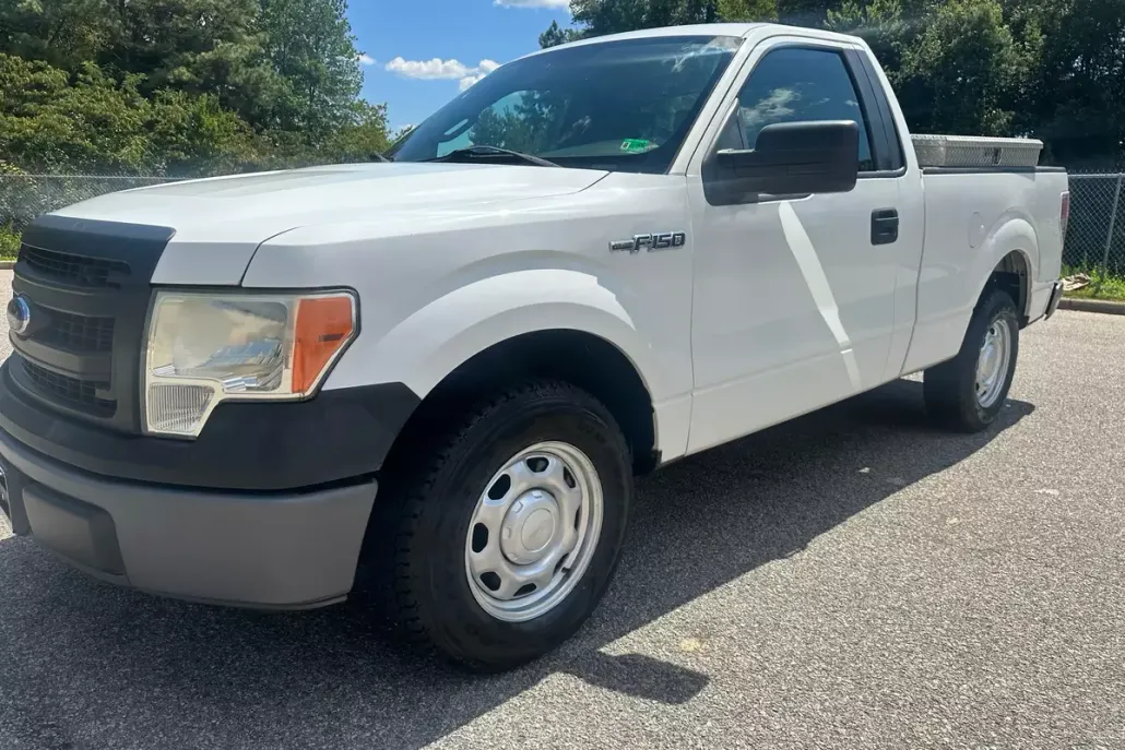 2013 Ford F-150 XLT photo 1