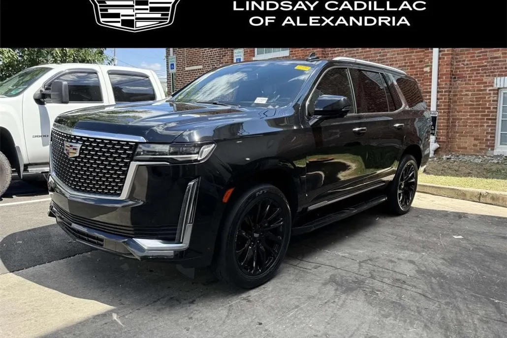 2021 Cadillac Escalade Luxury photo 1