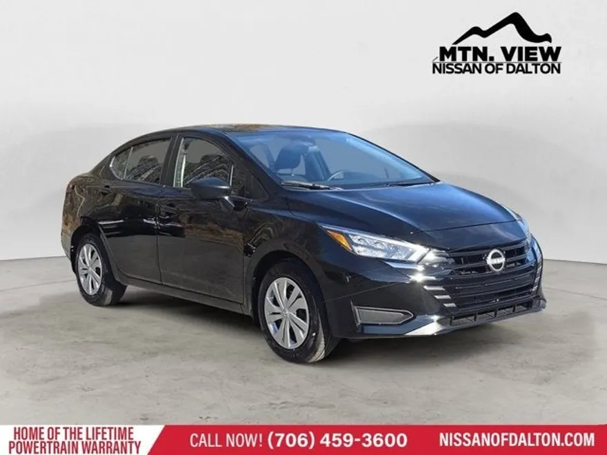 2025 Nissan Versa S photo 1