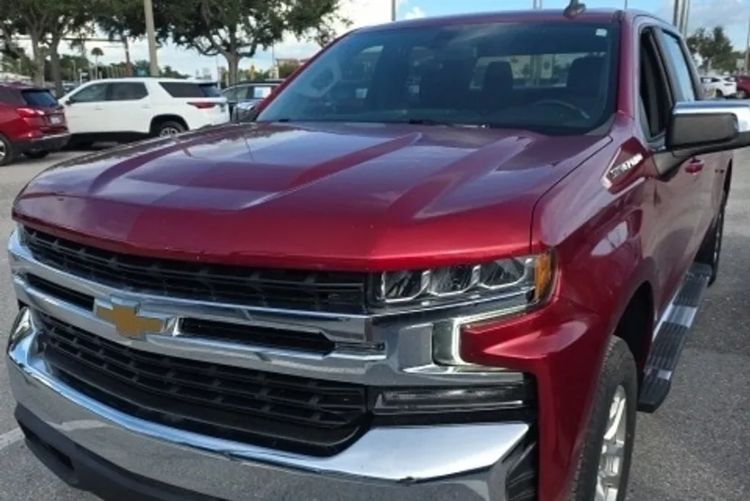 2021 Chevrolet Silverado 1500 photo 1