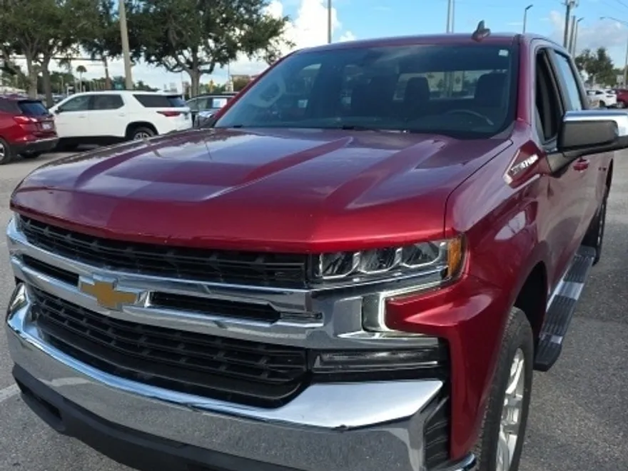 2021 Chevrolet Silverado 1500 photo 1