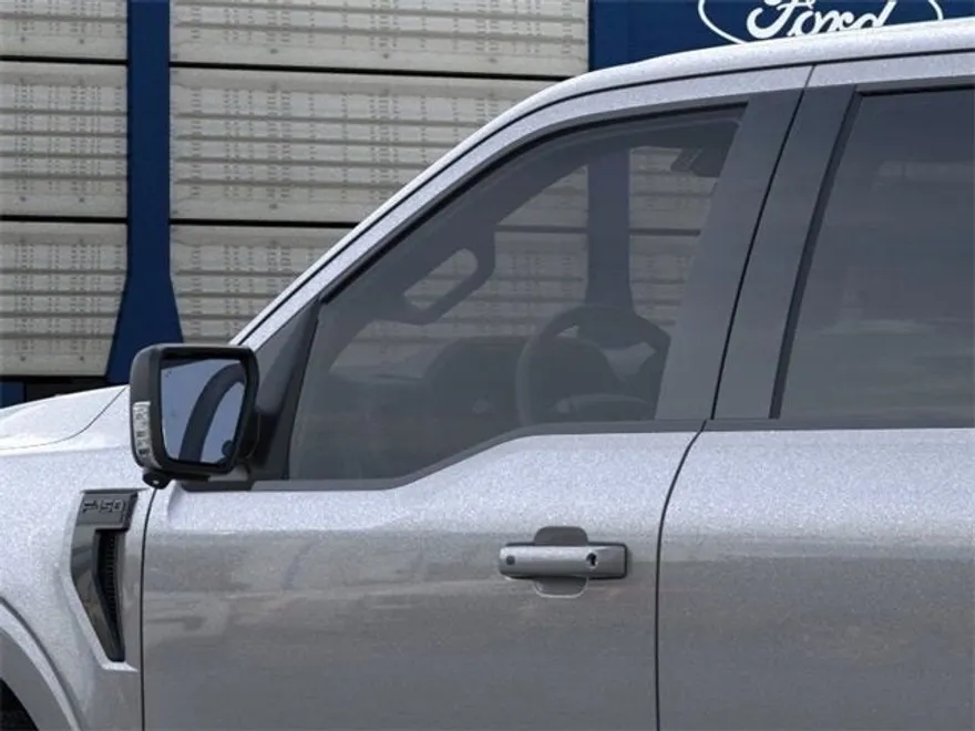 2025 Ford F-150 XLT photo 20