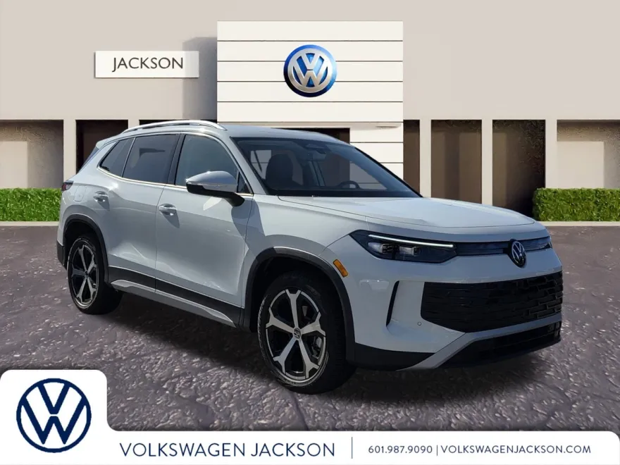 2025 Volkswagen Tiguan SE photo 1