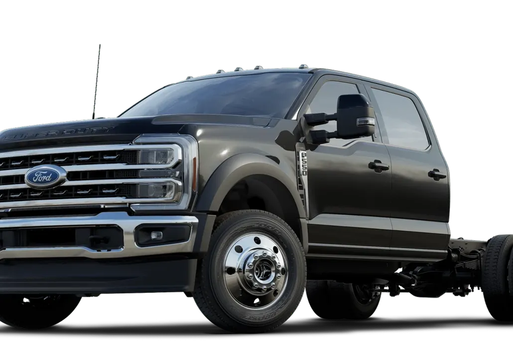 2025 Ford F-550 photo 1