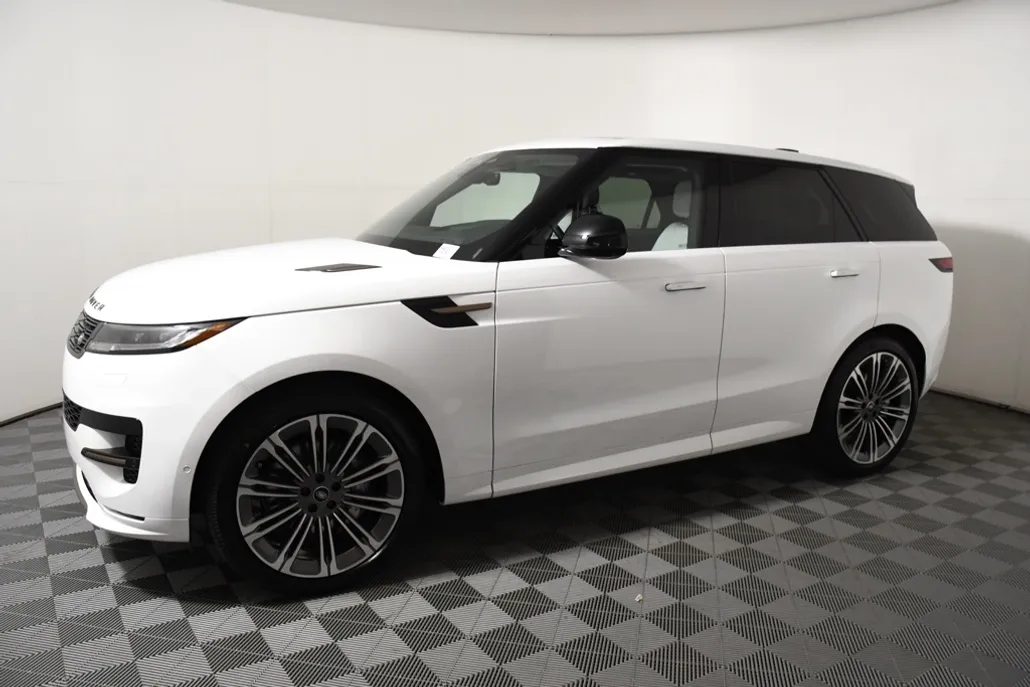 2025 Land Rover Range Rover Sport SE photo 1