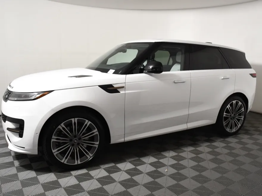 2025 Land Rover Range Rover Sport SE photo 1