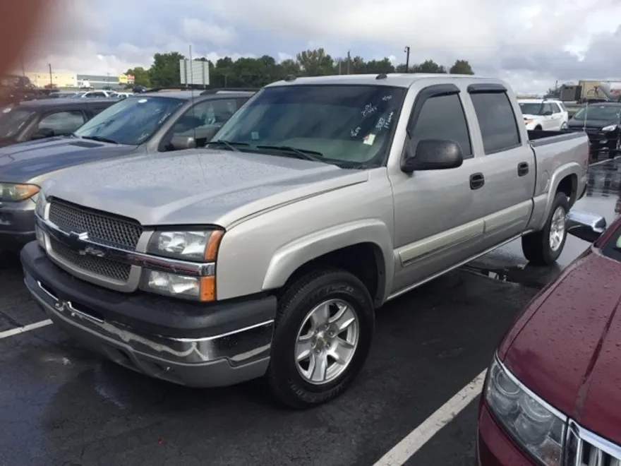 2004 Chevrolet Silverado 1500 LT photo 1