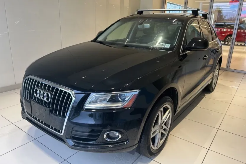 2017 Audi Q5 2.0T Premium Plus photo 1