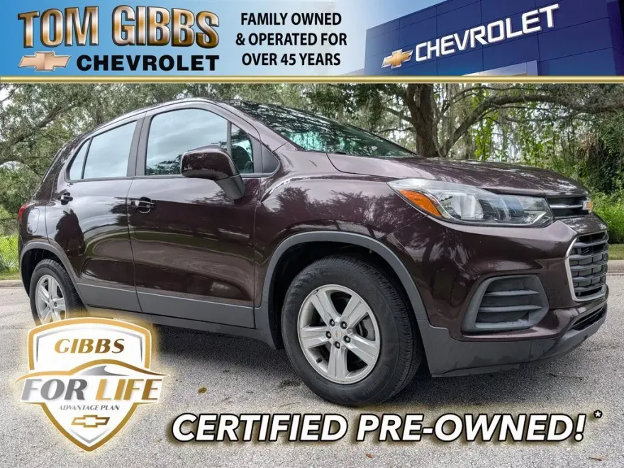 2020 Chevrolet Trax LS photo 1