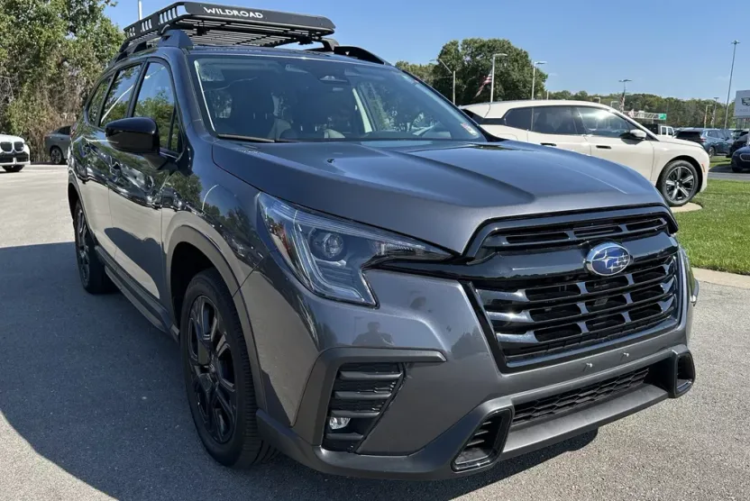 2024 Subaru Ascent Onyx Edition photo 1