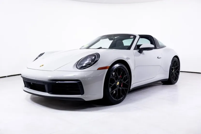 2023 Porsche 911 Targa 4S photo 1