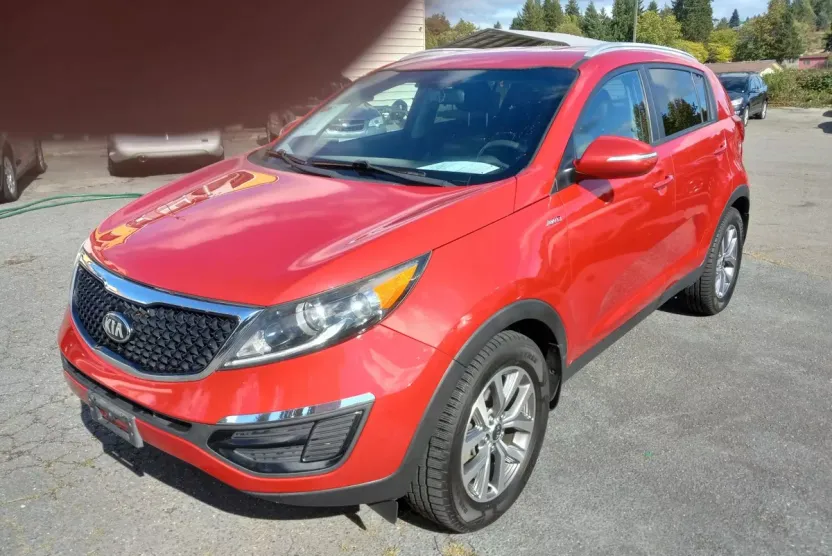 2015 Kia Sportage LX photo 1
