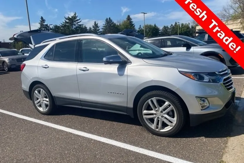 2019 Chevrolet Equinox Premier photo 1