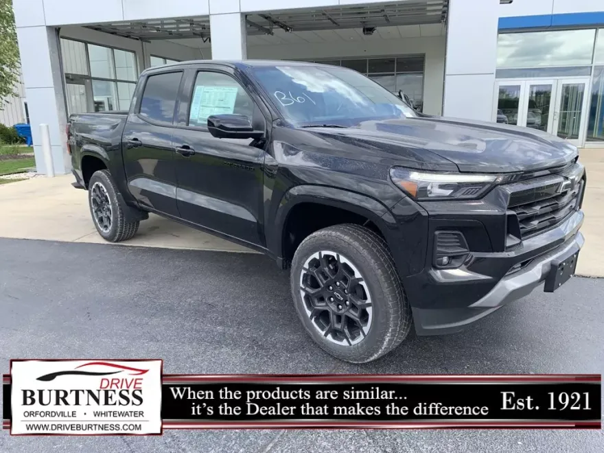 2026 Chevrolet Colorado Z71 photo 1