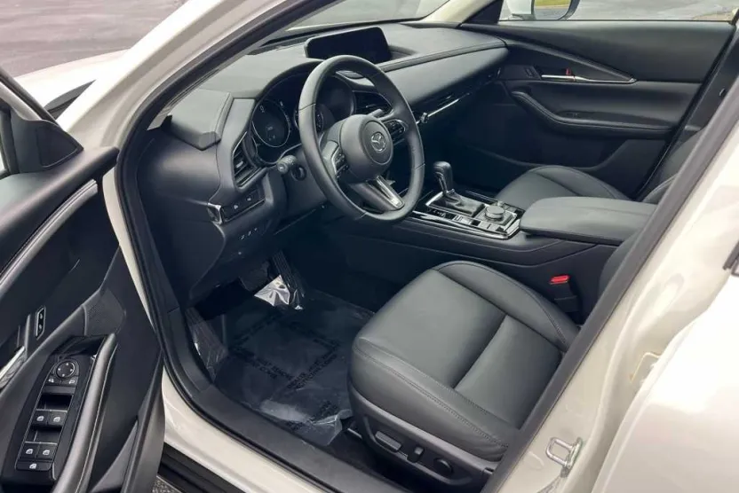 2025 Mazda CX-30 2.5 S Preferred photo 1