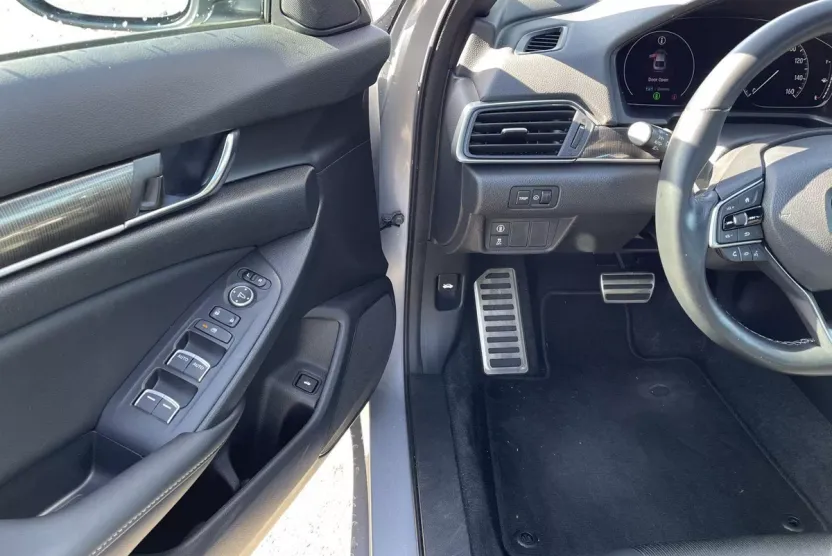 2022 Honda Accord Sport photo 1
