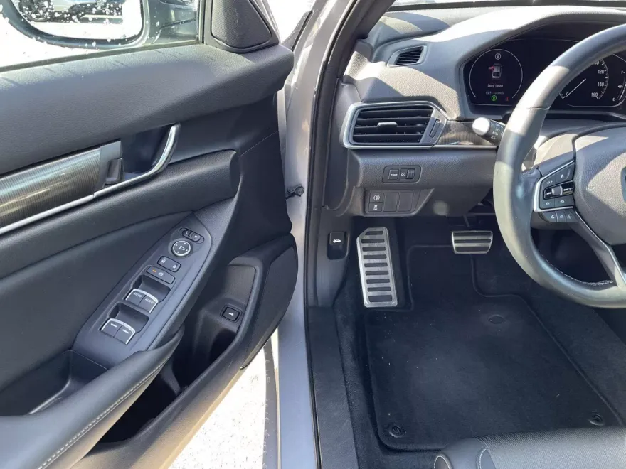 2022 Honda Accord Sport photo 1