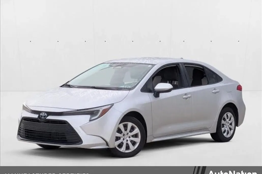2023 Toyota Corolla Hybrid LE photo 1