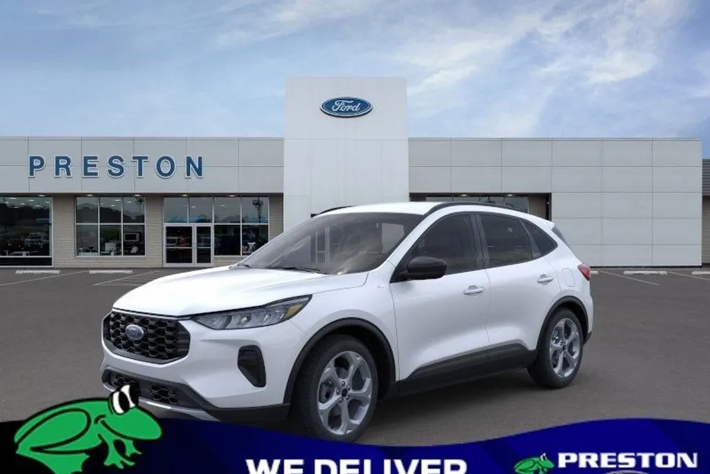 2025 Ford Escape ST-Line photo 1