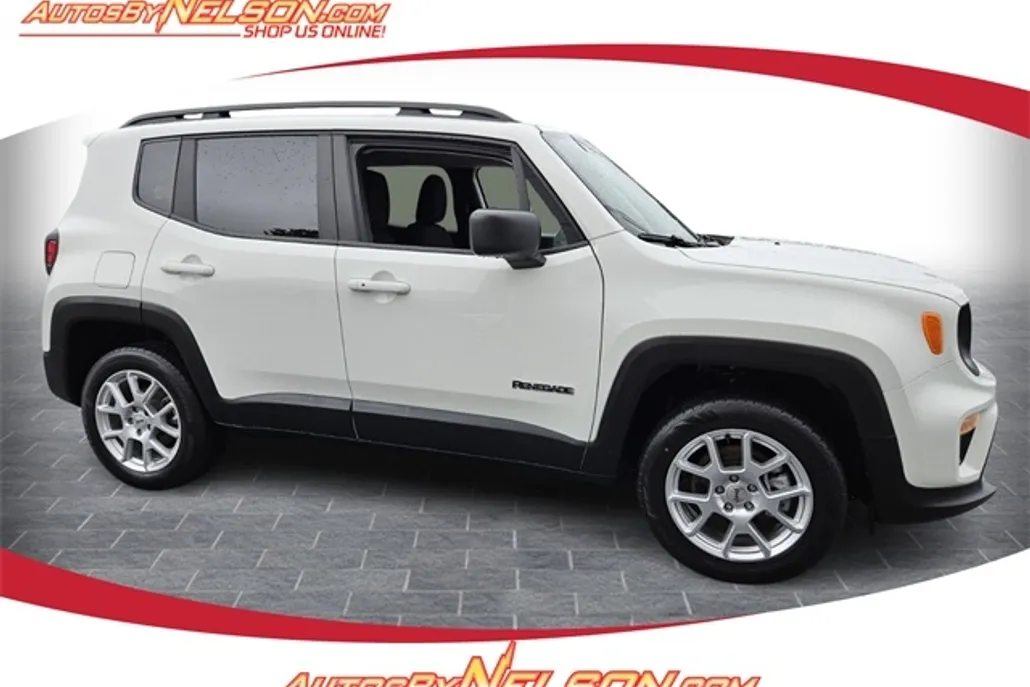2022 Jeep Renegade Latitude photo 1