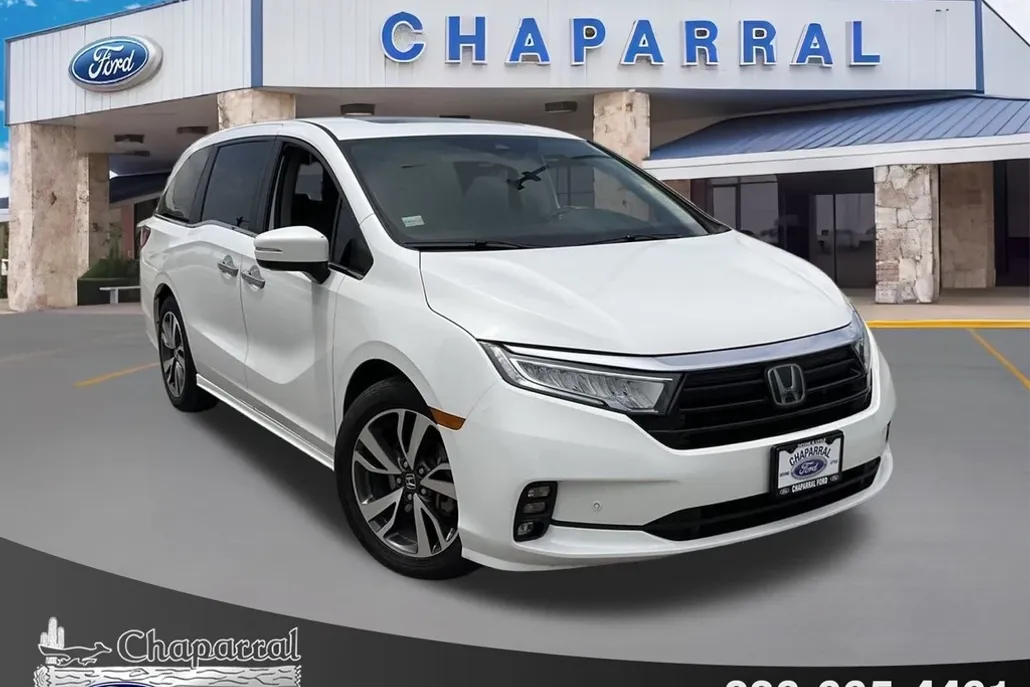2023 Honda Odyssey Touring photo 1