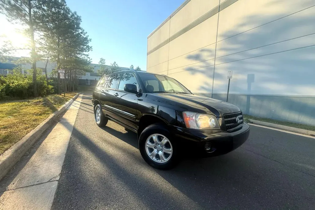 2001 Toyota Highlander photo 1