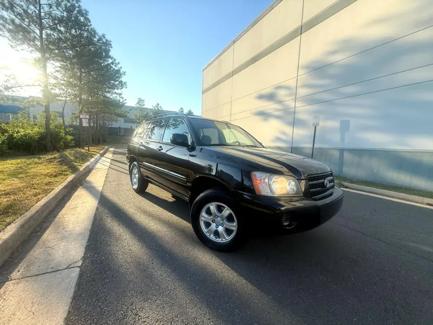 2001 Toyota Highlander photo 1