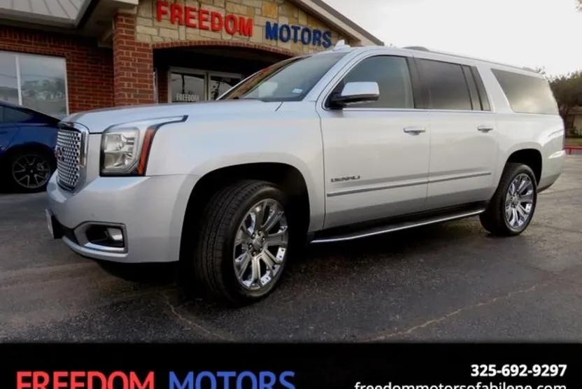 2016 Gmc Yukon XL Denali photo 1