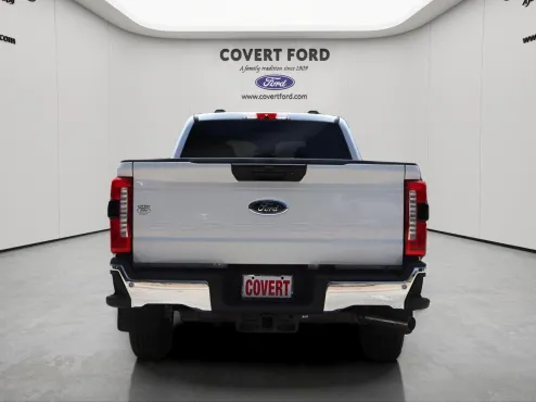2024 Ford F-350 photo 4