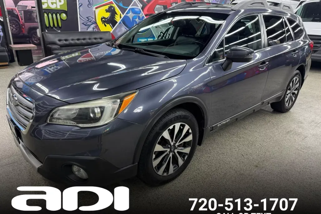 2015 Subaru Outback 3.6R Limited photo 1